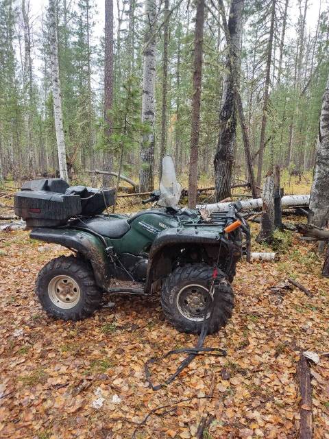 Yamaha Grizzly. ,  \,   