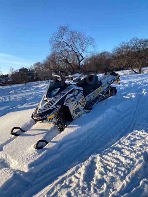 BRP Ski-Doo Summit Freeride. ,  ,   