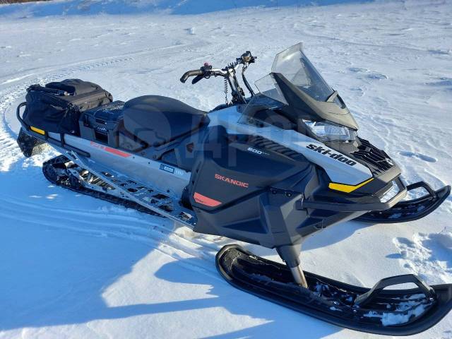 BRP Ski-Doo Skandic Sport. ,  ,   