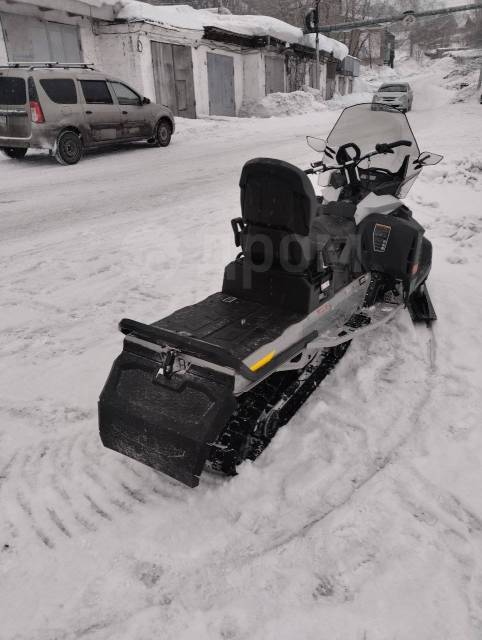 BRP Ski-Doo Skandic Sport. ,  ,   