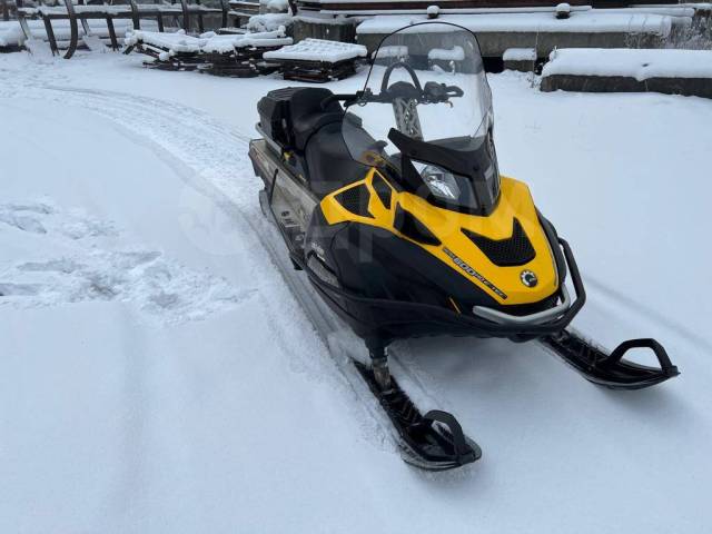 BRP Ski-Doo Skandic SWT. ,  ,   