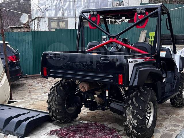 Kawasaki Teryx4 750 4x4. ,  \,   