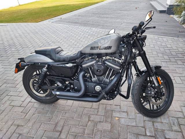 Sportster 1200 shop roadster