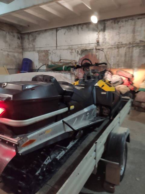 BRP Ski-Doo Tundra WT. ,  ,   