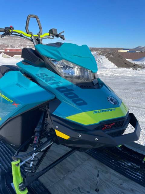 BRP Ski-Doo Summit X. ,  ,   