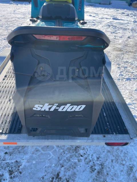 BRP Ski-Doo Summit X. ,  ,   