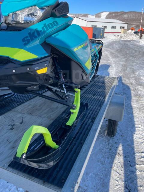 BRP Ski-Doo Summit X. ,  ,   