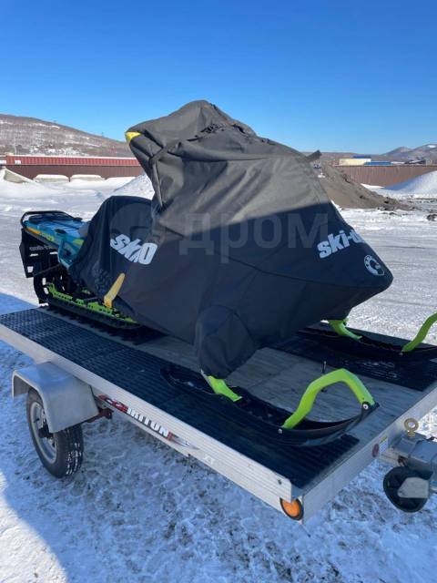 BRP Ski-Doo Summit X. ,  ,   