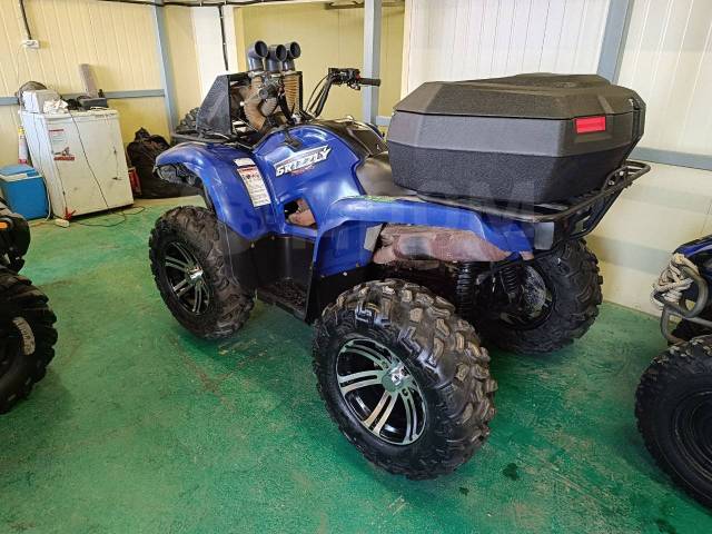 Yamaha Grizzly 700. ,  \,   