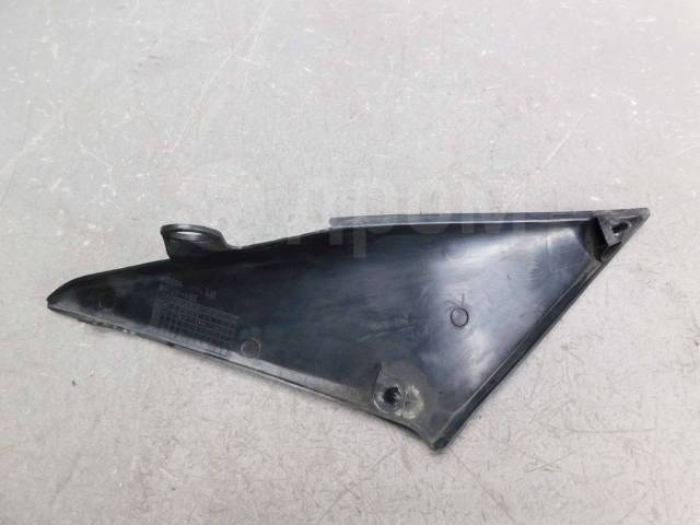    Honda CBR600RR 83700-MEE 03-04 034662 