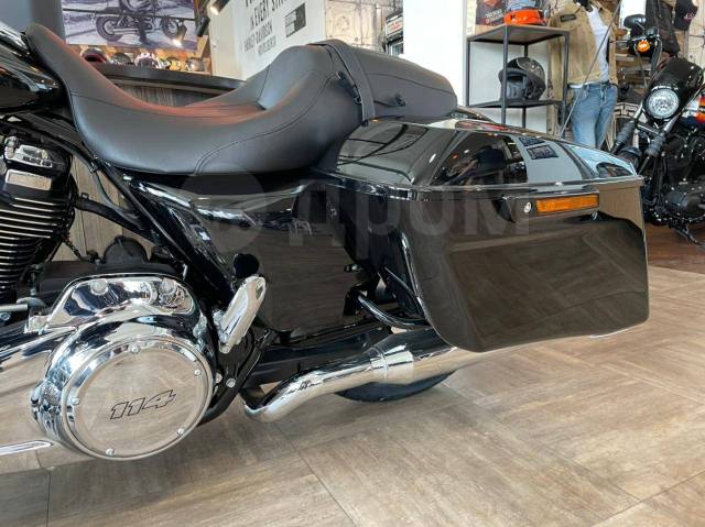 Harley-Davidson Street Glide Special FLHXS. 1 868. ., , ,   