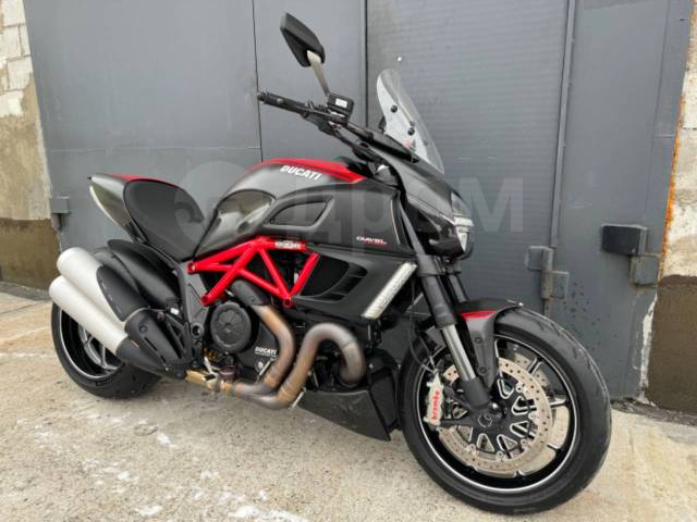 Ducati Diavel Carbon 2014