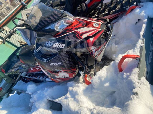 BRP Ski-Doo Summit X. ,  ,   