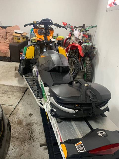 BRP Ski-Doo Summit Sport. ,  ,   