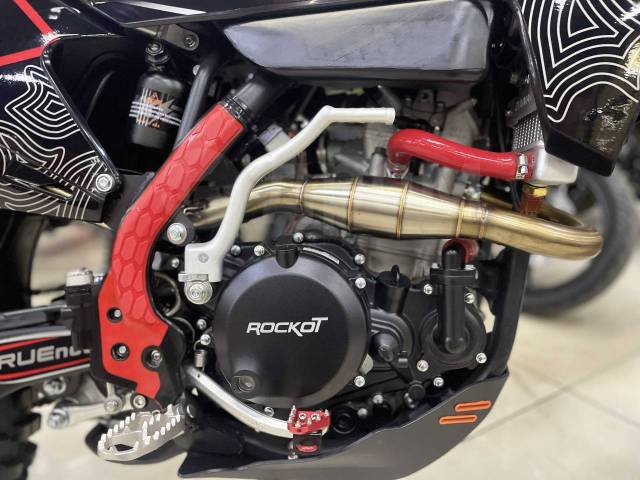 Rockot Motors GS One Blackout