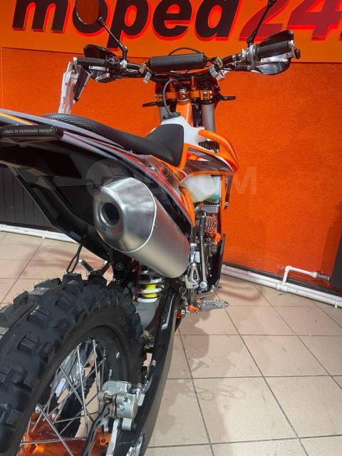 Regulmoto Crosstrec 300. 300. ., ,  ,  .     