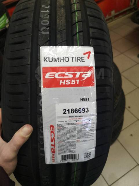 Шины Kumho Ecsta HS51 215/55 R17 94V