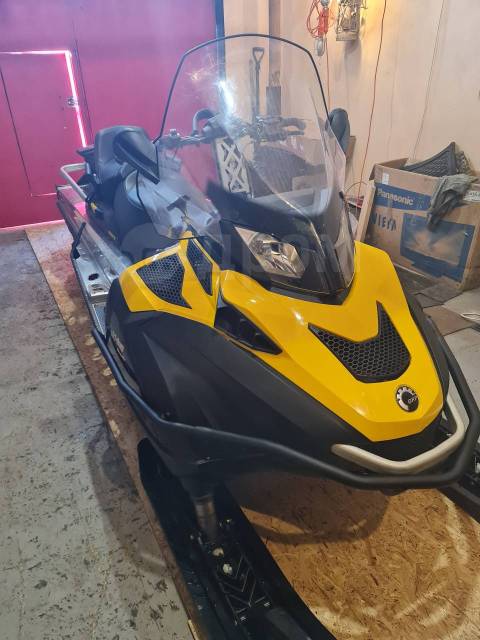 BRP Ski-Doo Skandic SWT. ,  ,   