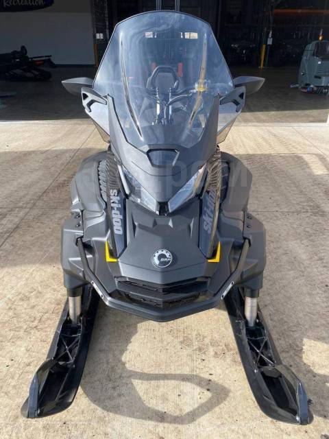 BRP Ski-Doo Skandic. ,  ,   