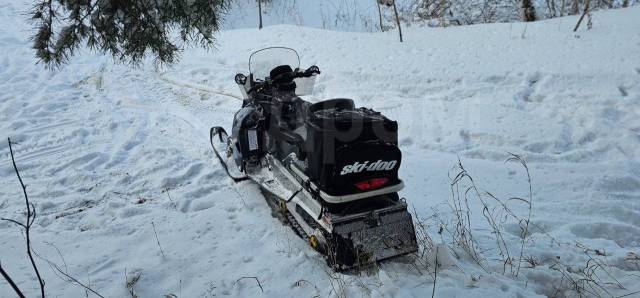 BRP Ski-Doo Expedition. ,  ,   