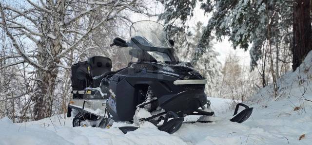 BRP Ski-Doo Expedition. ,  ,   