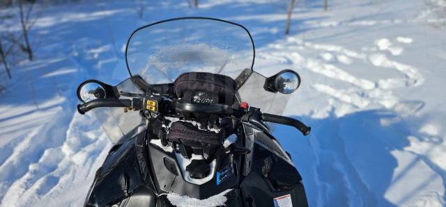 BRP Ski-Doo Expedition. ,  ,   