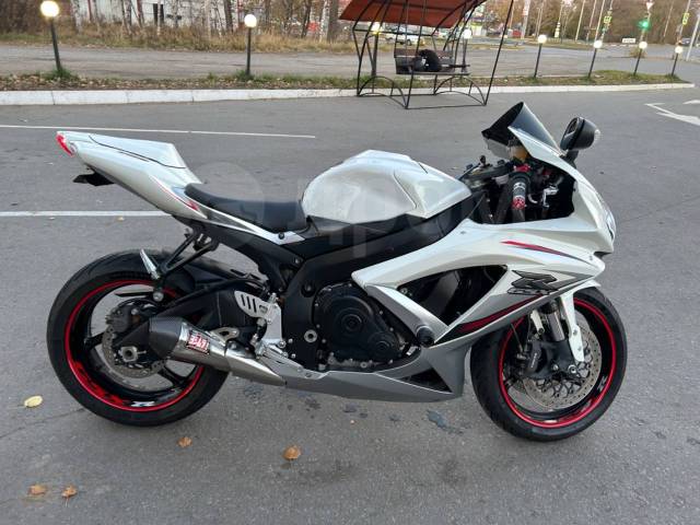 Suzuki GSX-R 750. 750. ., , ,   