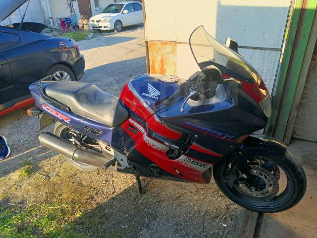 Honda CBR 1000F Hurricane. 1 000. ., , ,   