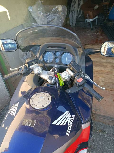 Honda CBR 1000F Hurricane. 1 000. ., , ,   