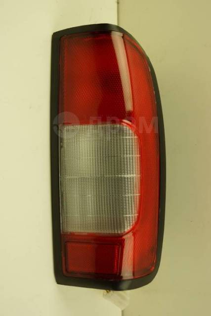 26550EB38A Фонарь задний правый Nissan Navara (D40) (2005 2015) купить бу Z890