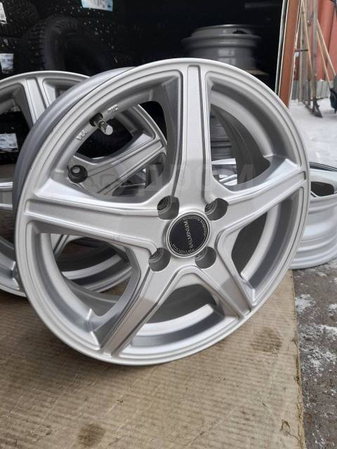 Bridgestone Balminum R15 4/100
