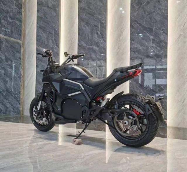 Ducati Diavel. ,  ,   