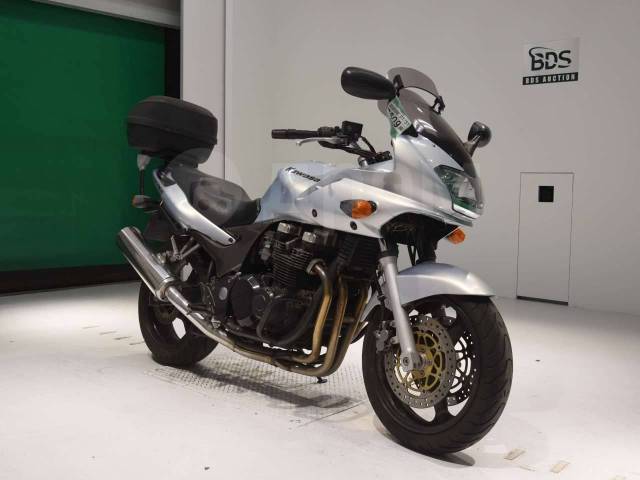 Kawasaki ZR-7S. 750. ., , ,   