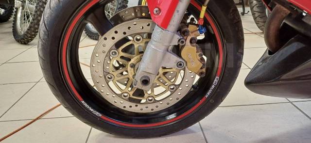 Honda VTR 1000. 1 000. ., , ,   