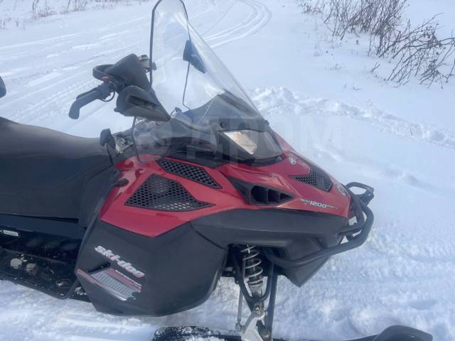 BRP Ski-Doo Expedition SE. ,  ,   