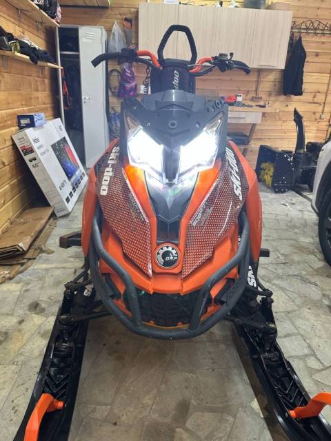 BRP Ski-Doo Summit X. ,  ,   