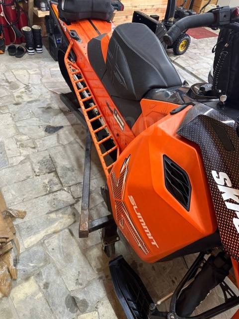 BRP Ski-Doo Summit X. ,  ,   