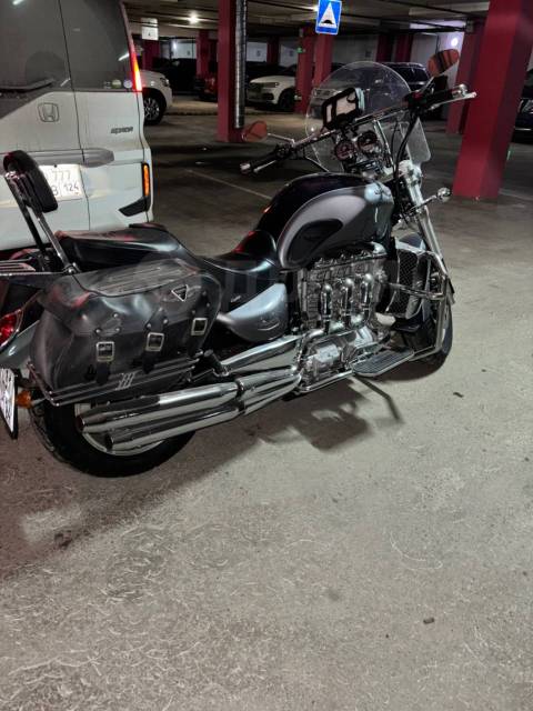 Triumph Rocket III. 2 300. ., , ,   