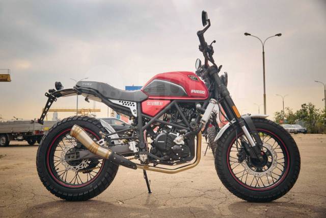 Мотоцикл дорожный Fuego (Фуэго) Scrambler 3.0 красный с ПТС, 278 куб. см. 4х так