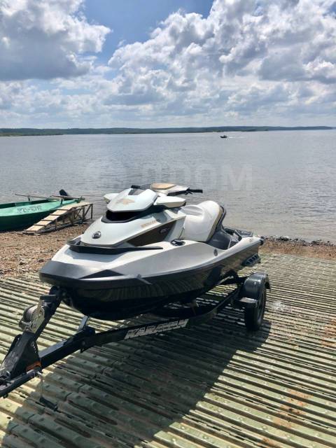 BRP Sea-Doo GTX. 2011  