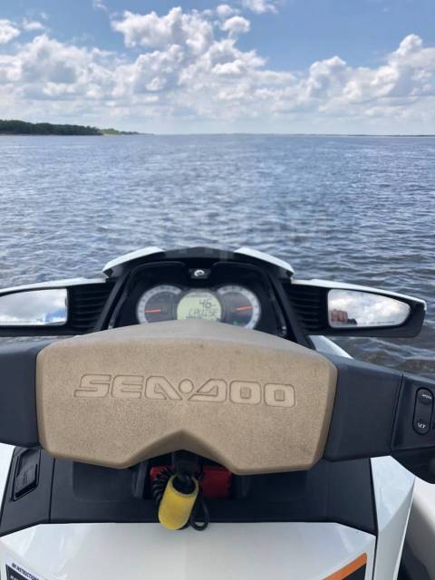 BRP Sea-Doo GTX. 2011  