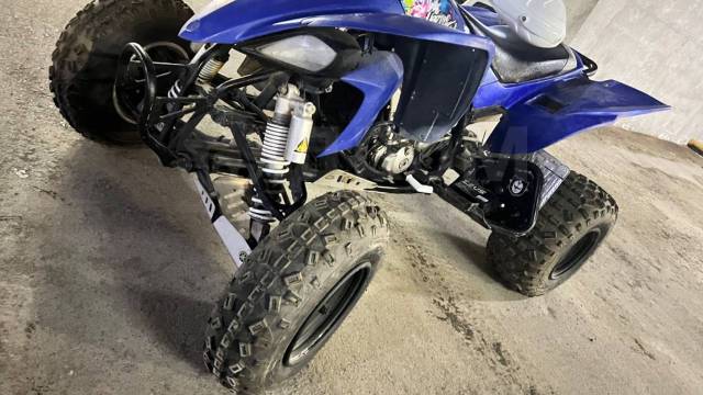 Yamaha YFZ 450. ,  \,   