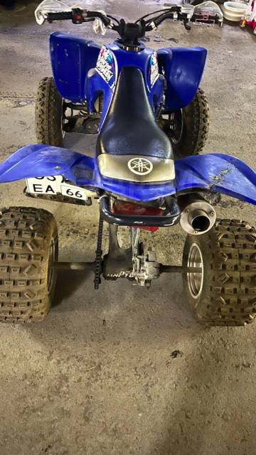 Yamaha YFZ 450. ,  \,   