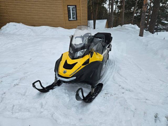 BRP Ski-Doo Skandic WT. ,  ,   