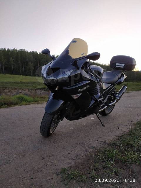 Kawasaki ZZR 1400. 1 400. ., , ,   