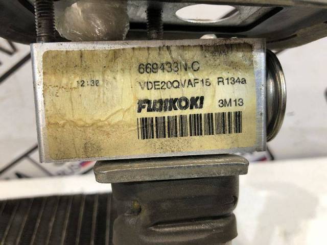      Peugeot 308 1 6461L9  