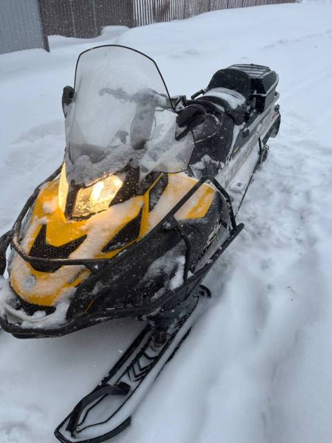 BRP Ski-Doo Skandic WT. ,  ,   