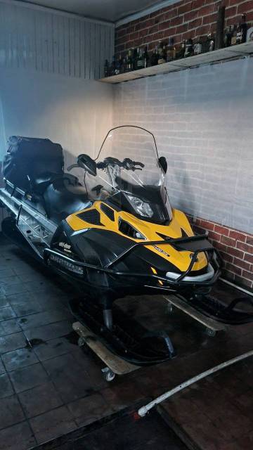 BRP Ski-Doo Skandic SWT. ,  ,   