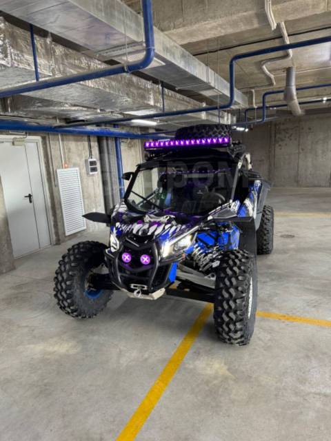 BRP Can-Am Maverick X RS Turbo RR SS. ,  \,   