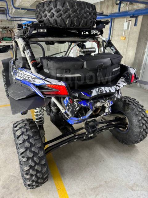 BRP Can-Am Maverick X RS Turbo RR SS. ,  \,   